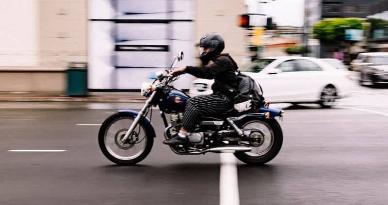 is lane splitting legal